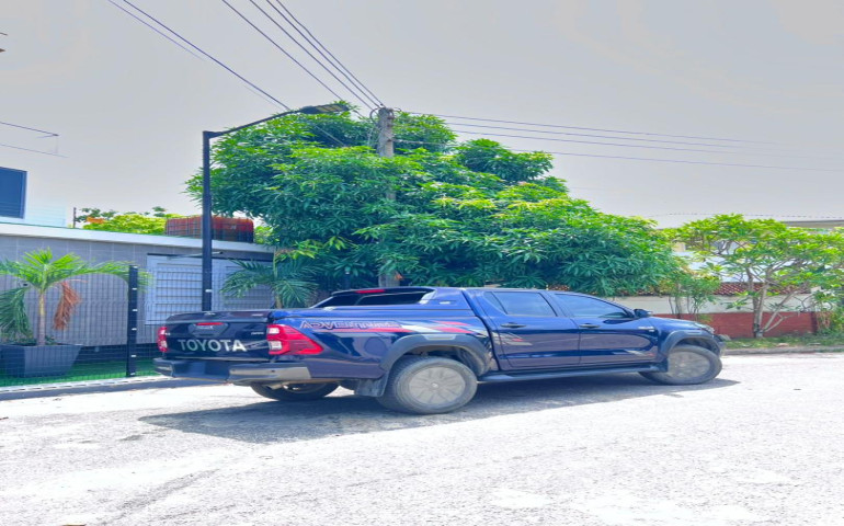 rent-vehicle